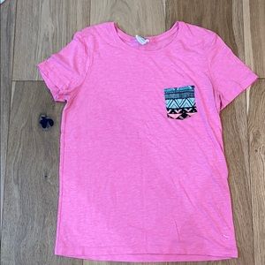 Pink tshirt